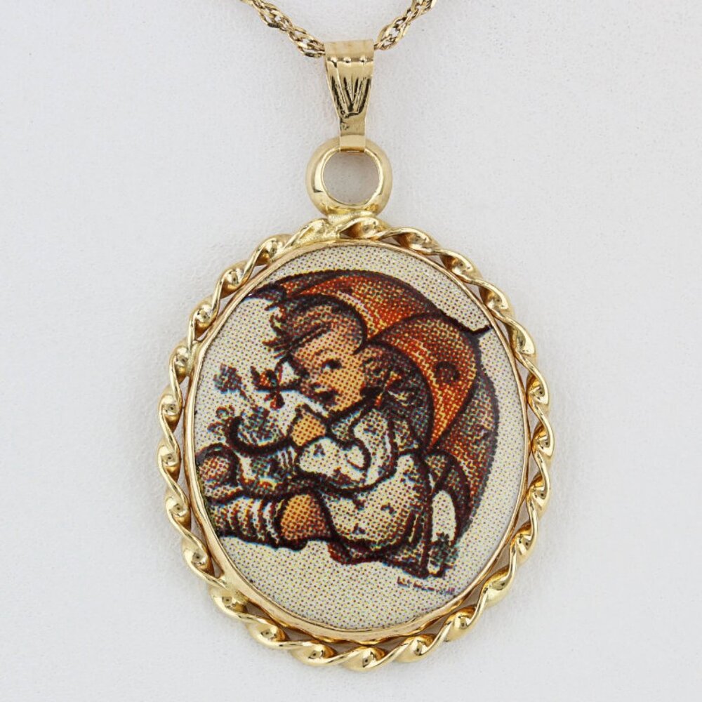14k Yellow Gold Oval MJ Hummel Umbrella Girl by ARS Edition